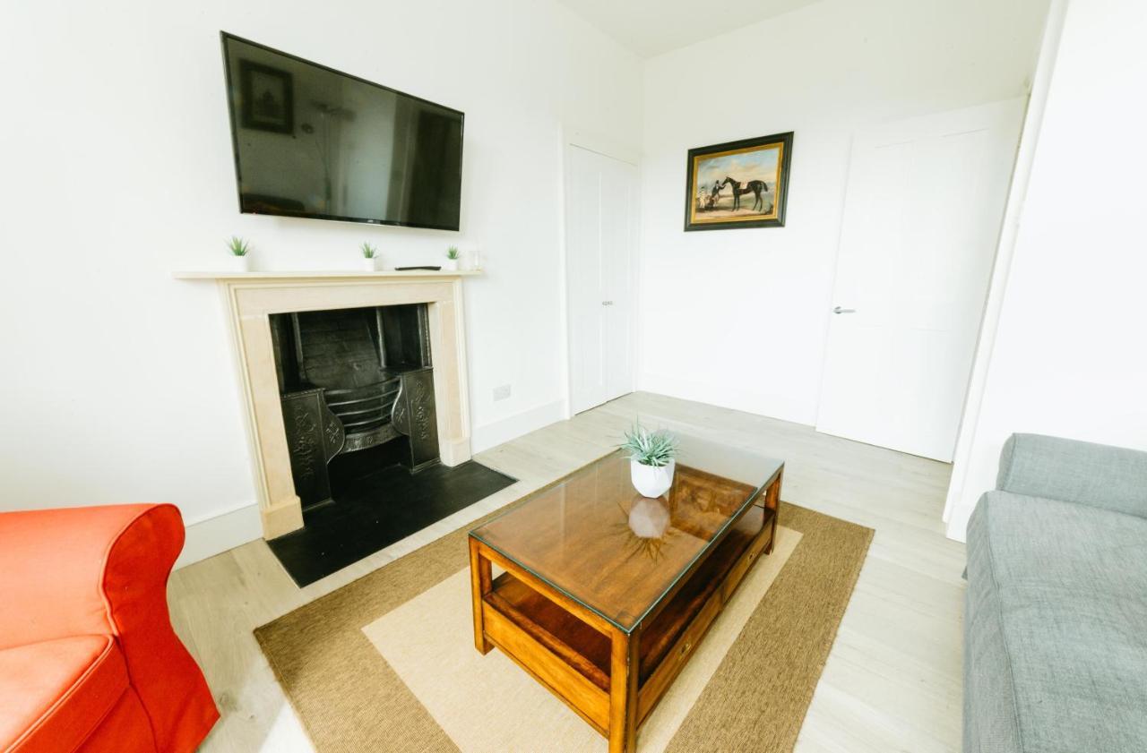 Апартаменты Luxury 1 Bed Flat, Spectacular Views Of Бат Экстерьер фото